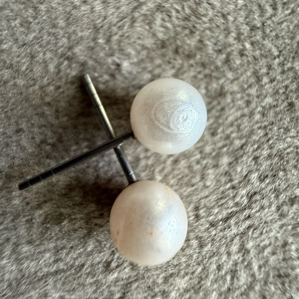 Elegant Pearl Stud Earrings